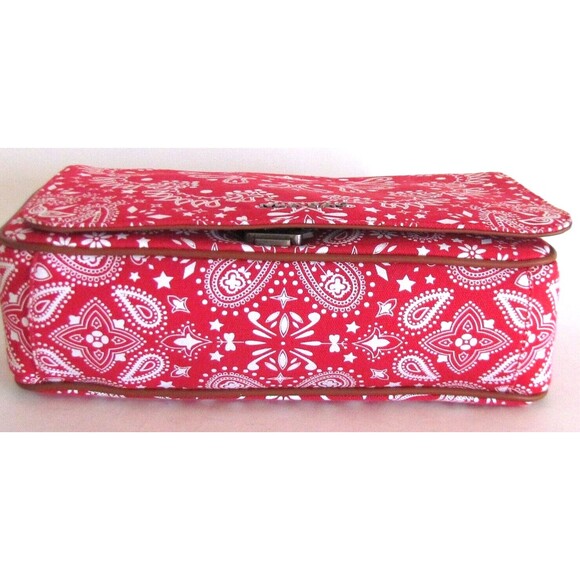 DESIGNER MIA BAG RED & WHITE BANDANA PRINT WHITE POM-POM CHARM CHAIN BAG - Picture 8 of 16